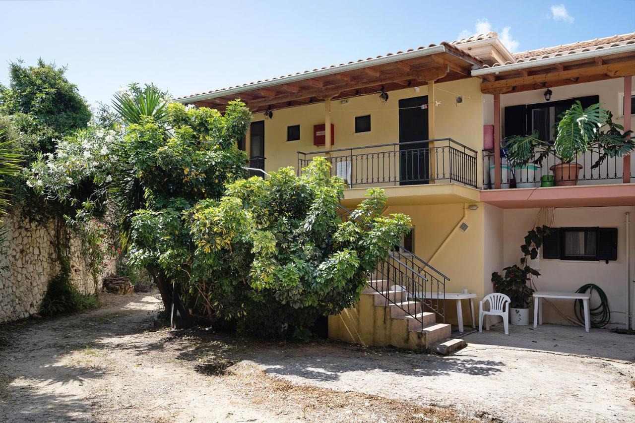 Vardia Studio B Mikros Gialos Extérieur photo